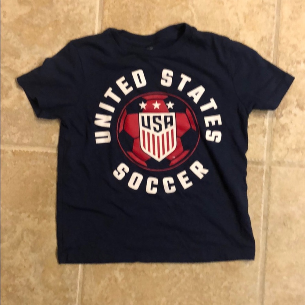 Boys Old Navy US soccer T-shirt Small
